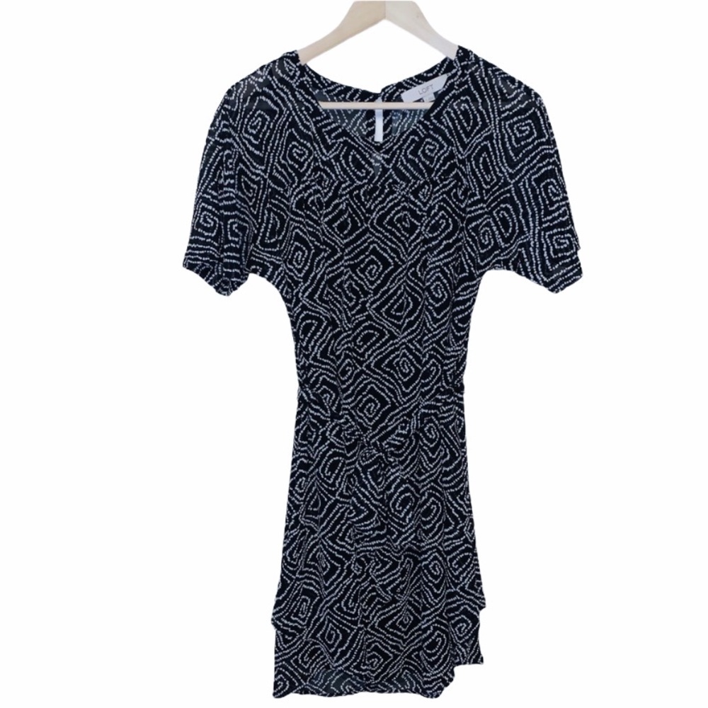 EUC Ann Taylor LOFT Printed Flowy Shirt Dress